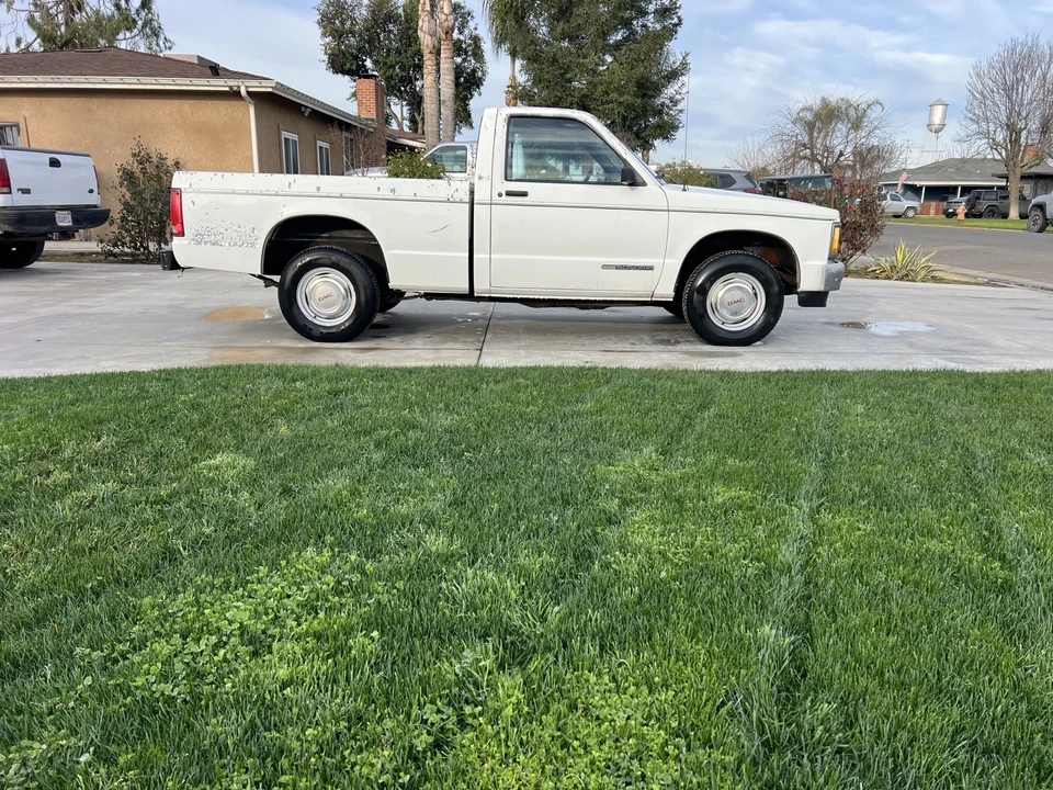 1991 GMC S-15/Sonoma - Image 2 of 10