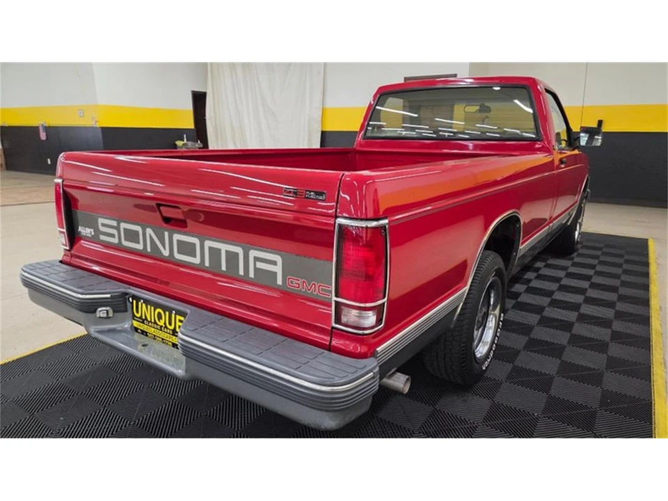 1991 GMC S-15/Sonoma - Image 4 of 31