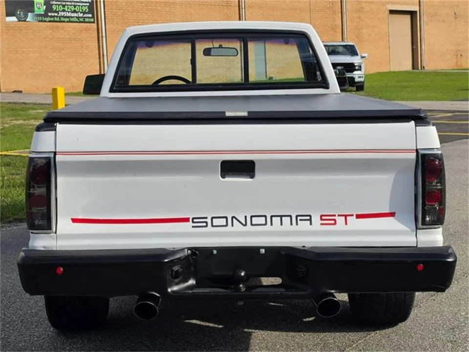 1991 GMC S-15/Sonoma - Image 9 of 31