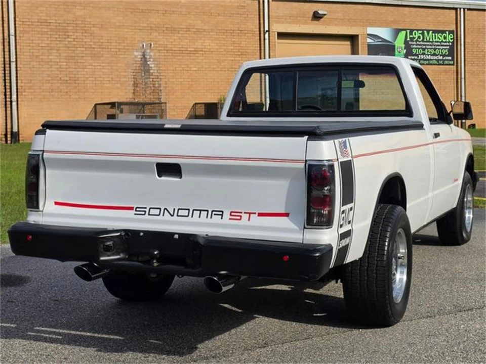 1991 GMC S-15/Sonoma - Image 8 of 31
