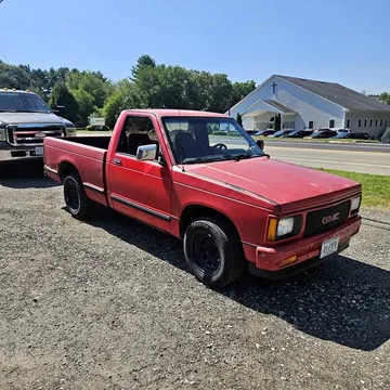 1991 GMC Sonoma SL Pickup 2D 6 ft
