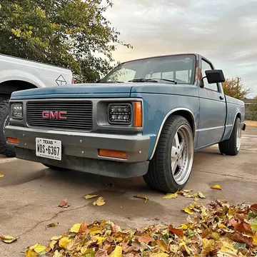 1991 GMC Sonoma SL Pickup 2D 6 ft