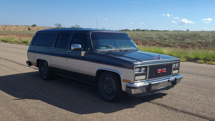 1991 GMC Suburban 7th Gen - Image 20 of 22