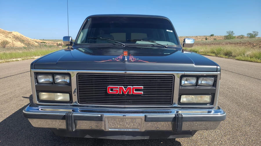 1991 GMC Suburban 7th Gen - Image 21 of 22