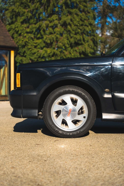 1991 GMC Syclone - Image 30 of 31