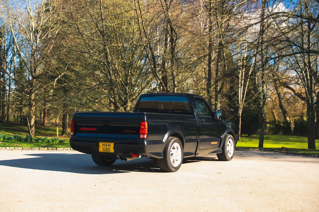 1991 GMC Syclone - Image 13 of 31