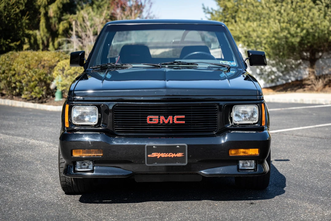 1991 GMC Syclone - Image 19 of 31