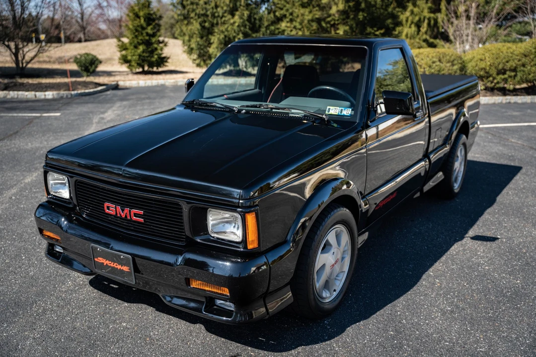 1991 GMC Syclone - Image 17 of 31