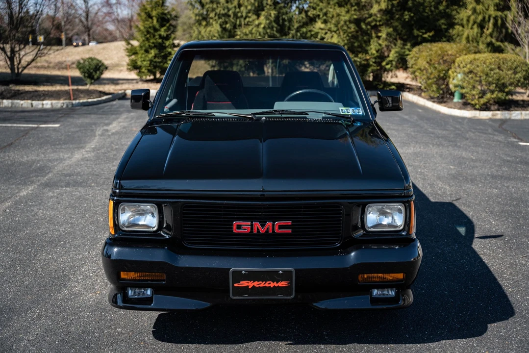 1991 GMC Syclone - Image 20 of 31