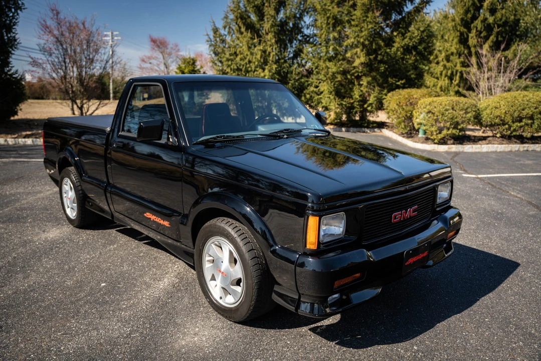 1991 GMC Syclone - Image 3 of 31