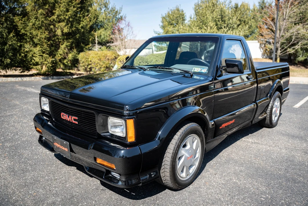 1991 GMC Syclone - Image 16 of 31