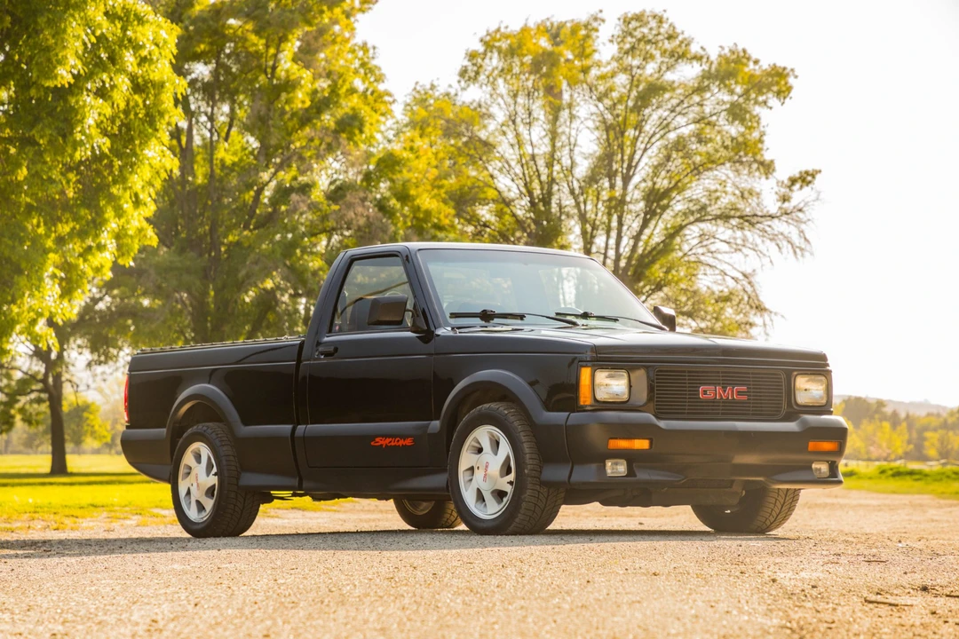 1991 GMC Syclone - Image 3 of 31