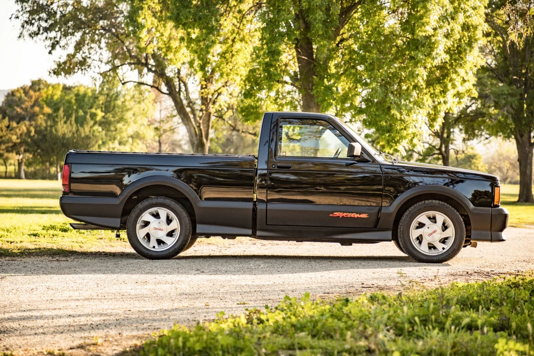 1991 GMC Syclone - Image 19 of 31