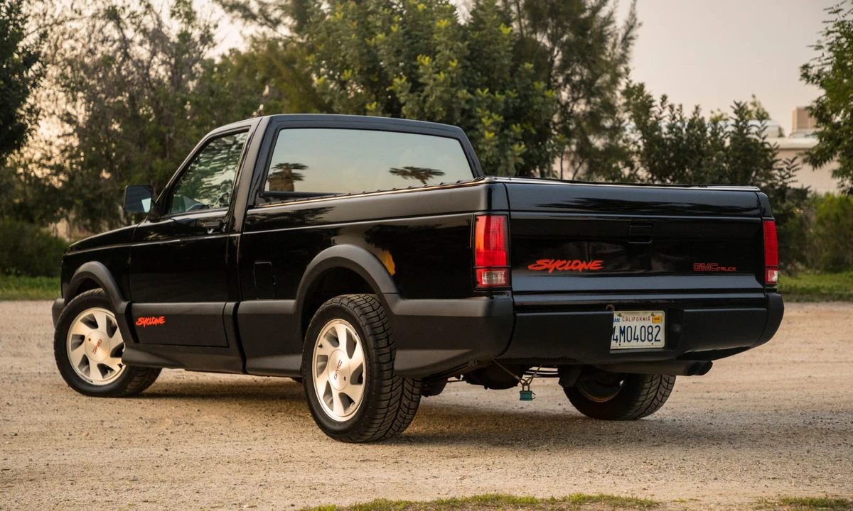 1991 GMC Syclone - Image 13 of 31