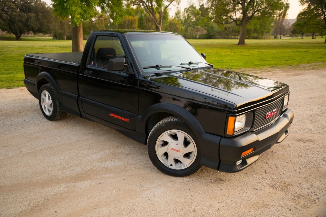 1991 GMC Syclone - Image 6 of 31