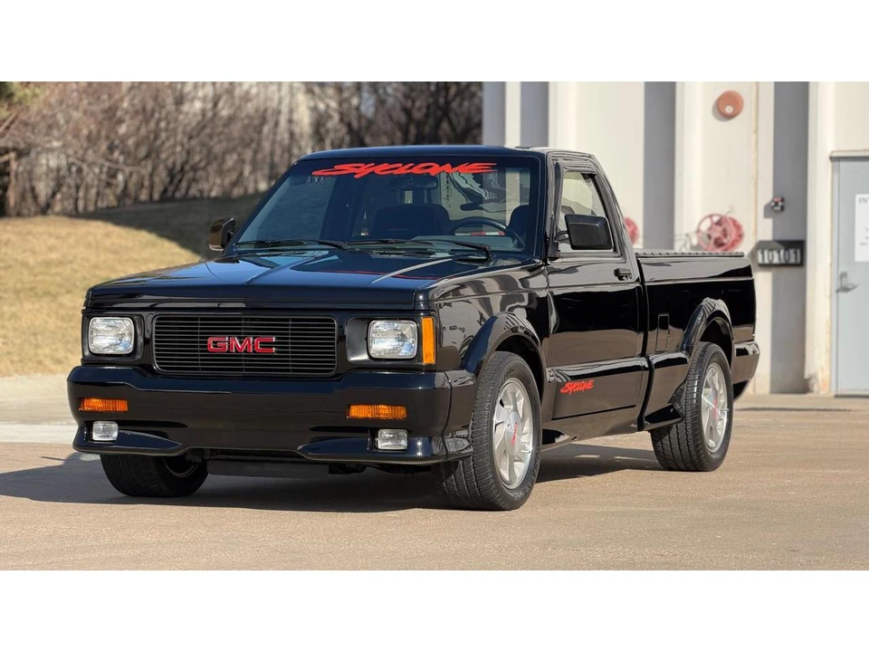 1991 GMC Syclone - Image 4 of 31
