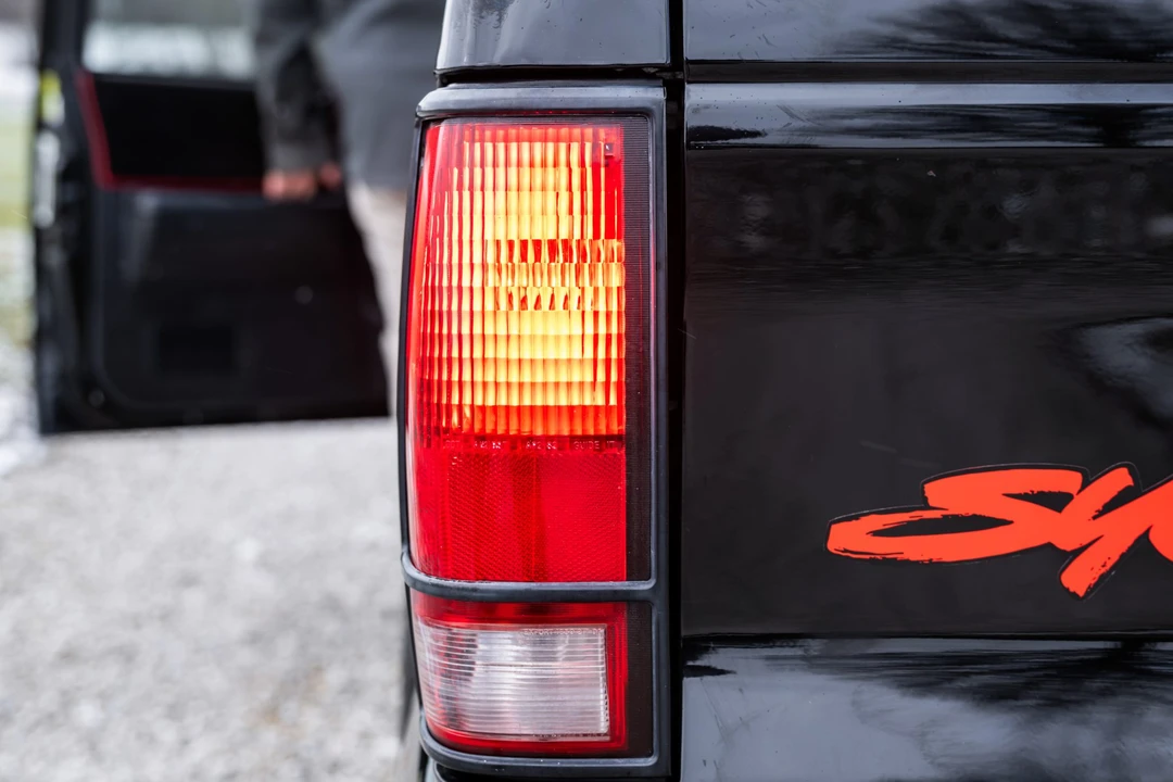 1991 GMC Syclone - Image 16 of 31