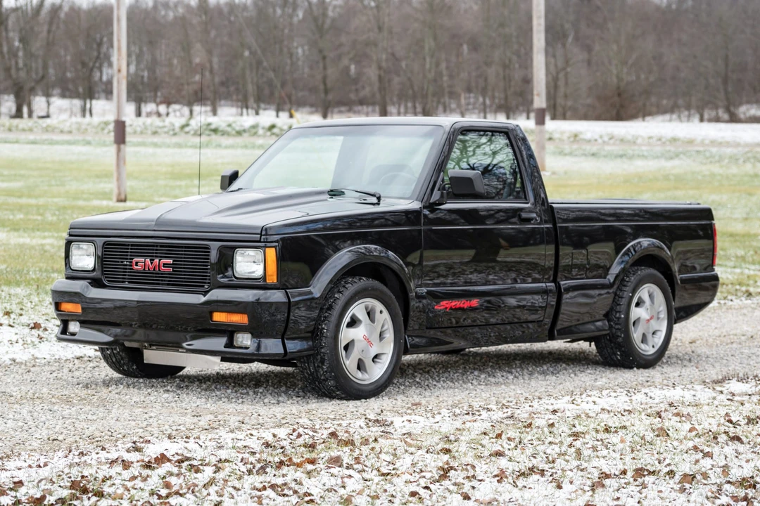 1991 GMC Syclone - Image 2 of 31