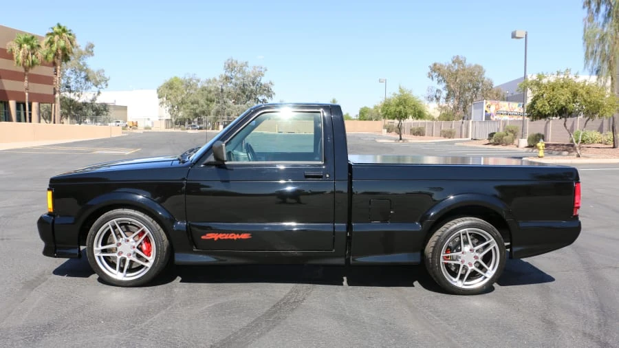 1991 GMC Syclone - Image 2 of 7
