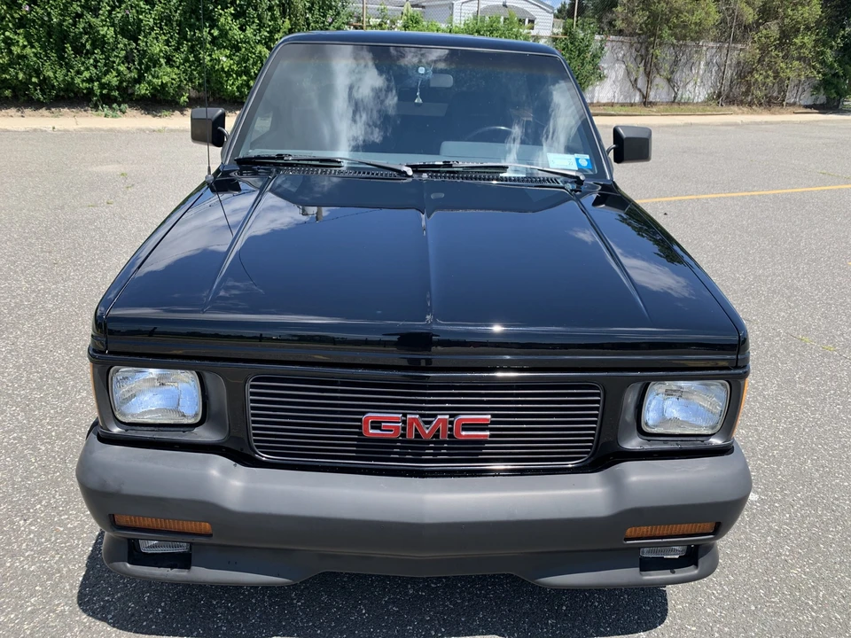 1991 GMC Syclone - Image 9 of 31