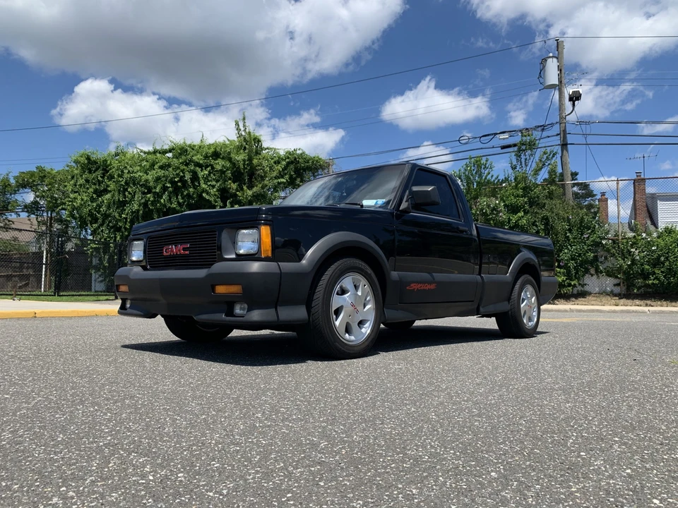 1991 GMC Syclone - Image 11 of 31