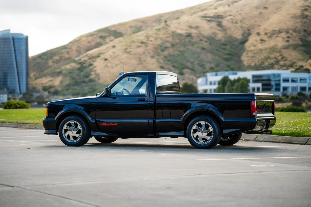 1991 GMC Syclone - Image 12 of 31