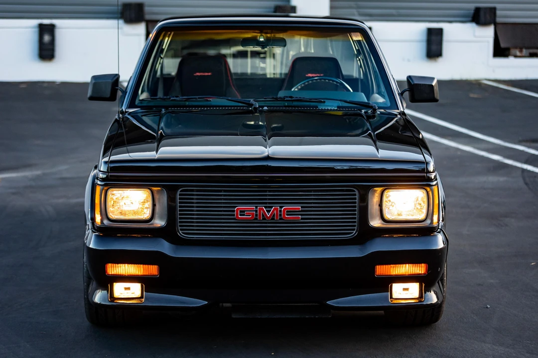 1991 GMC Syclone - Image 7 of 31