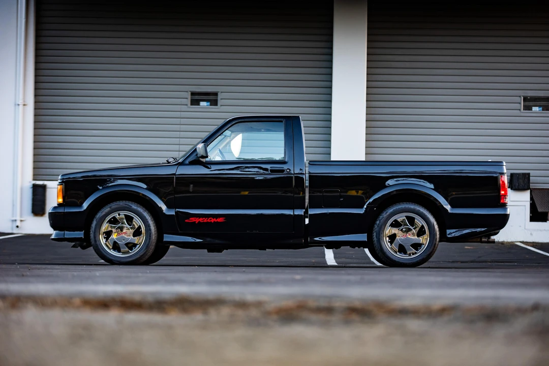 1991 GMC Syclone - Image 11 of 31