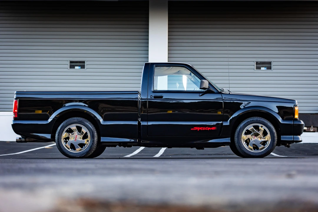 1991 GMC Syclone - Image 31 of 31
