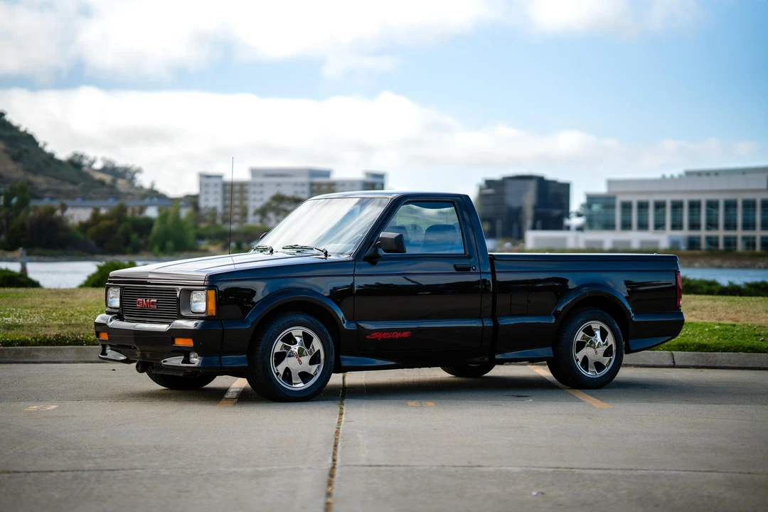 1991 GMC Syclone - Image 10 of 31
