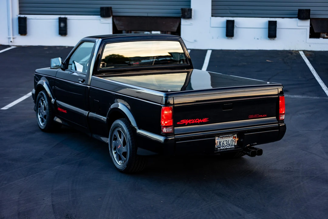 1991 GMC Syclone - Image 22 of 31