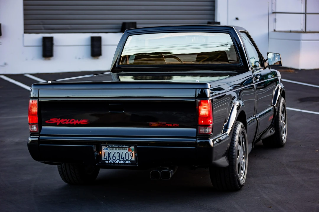 1991 GMC Syclone - Image 24 of 31