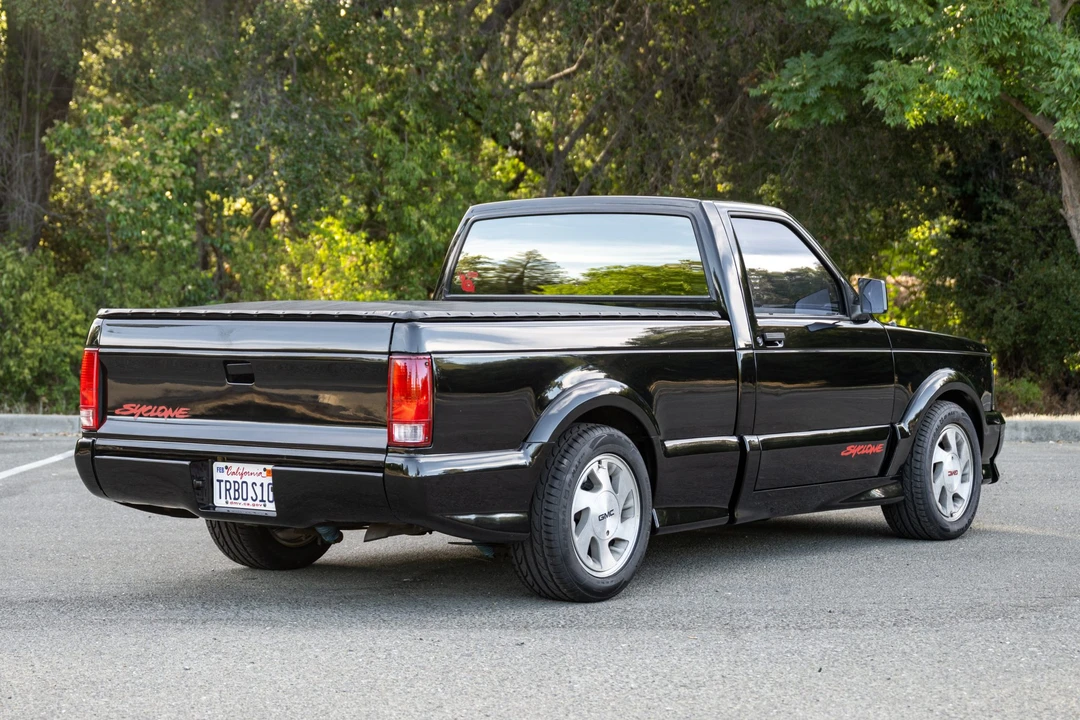 1991 GMC Syclone - Image 6 of 31