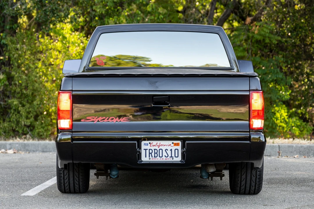 1991 GMC Syclone - Image 5 of 31