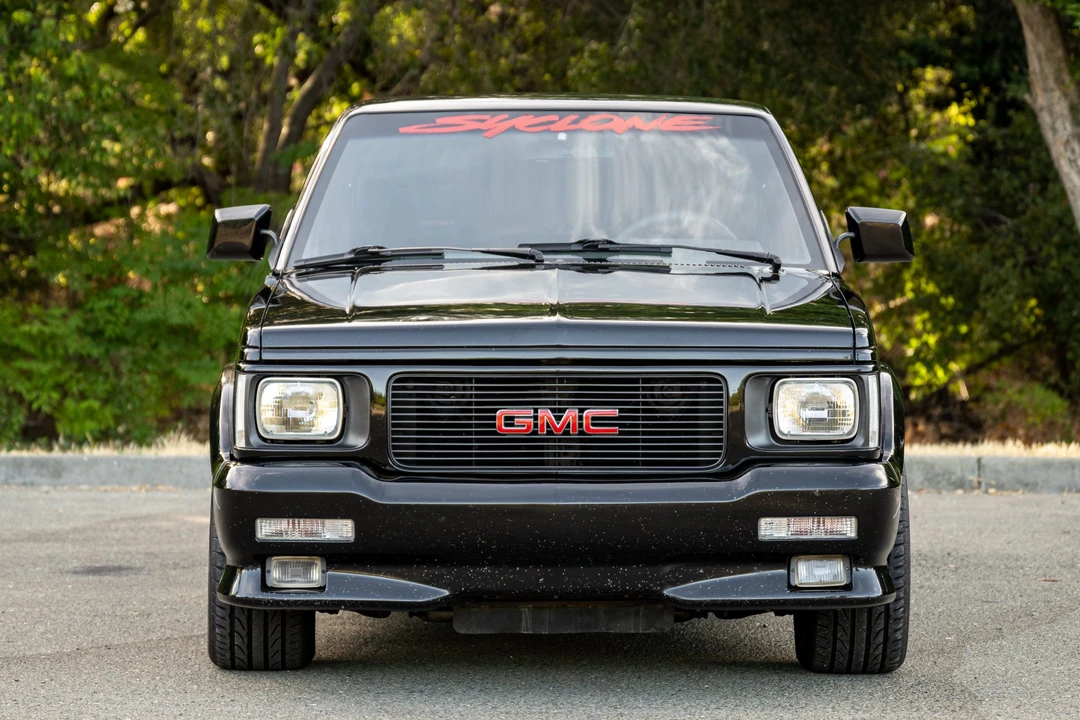 1991 GMC Syclone - Image 8 of 31