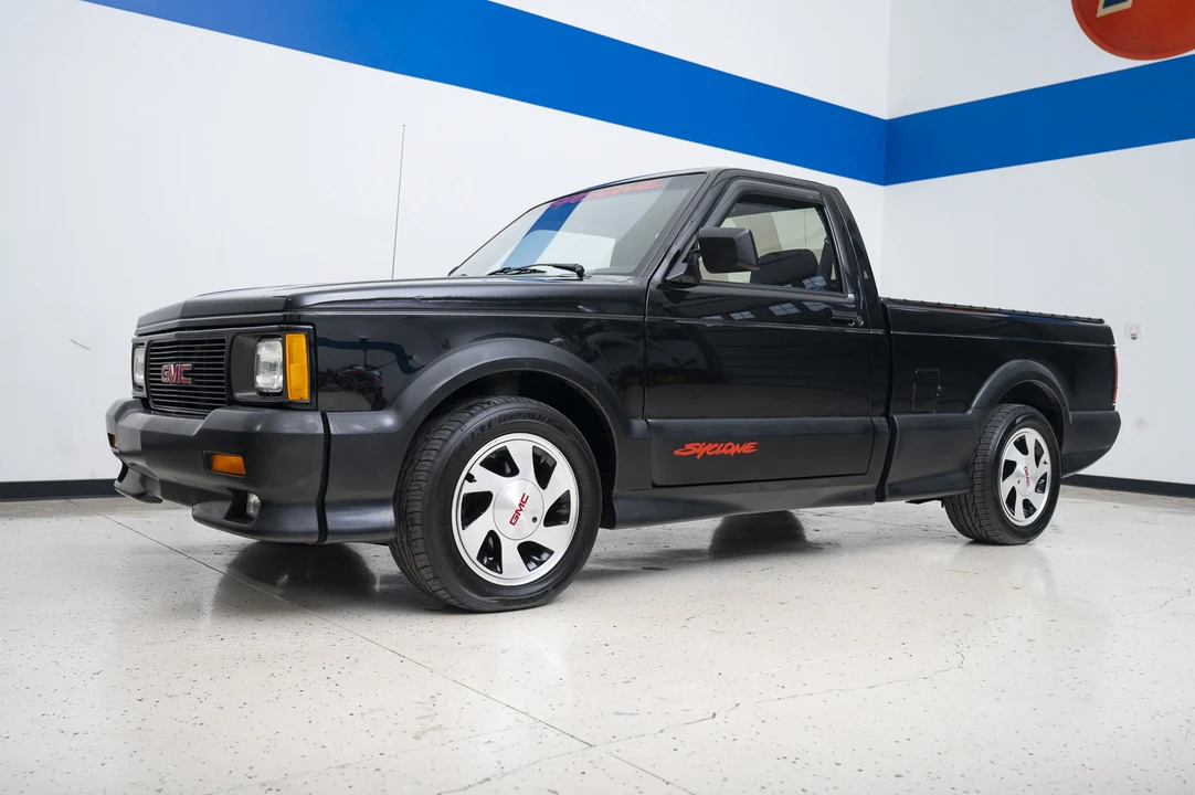 1991 GMC Syclone - Image 3 of 31