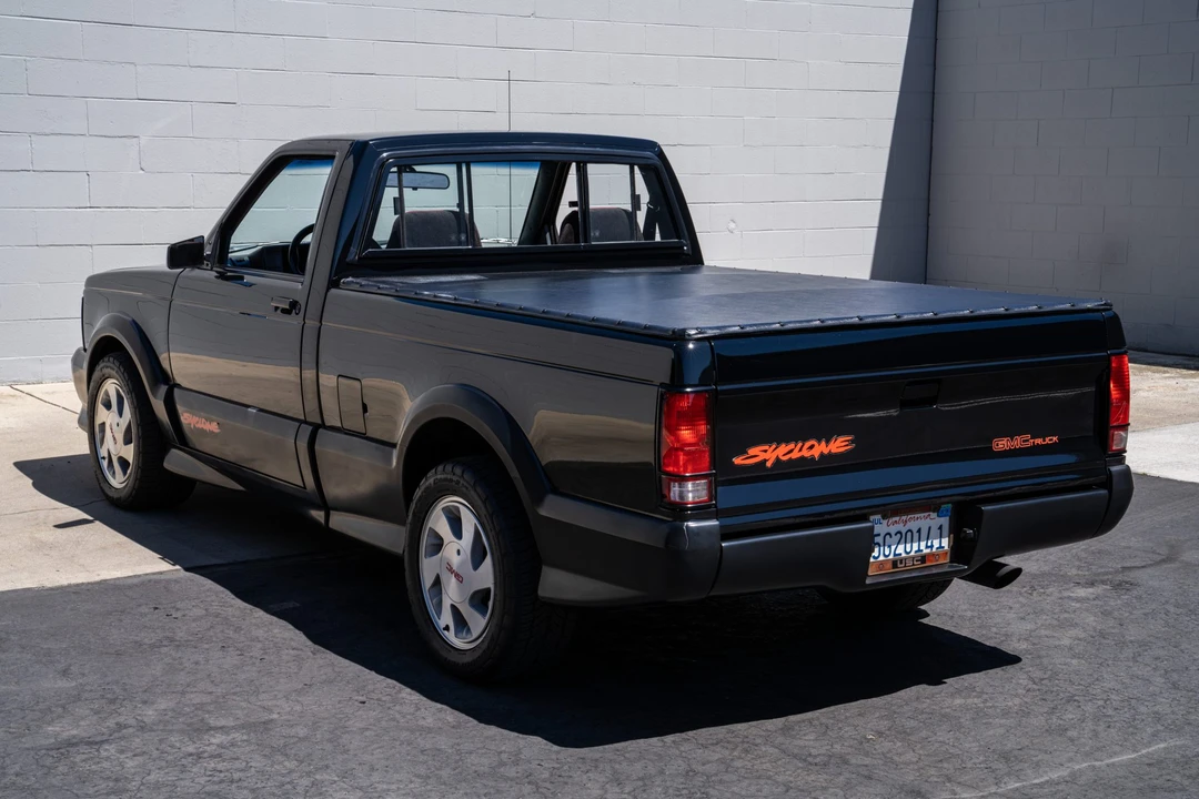 1991 GMC Syclone - Image 23 of 31
