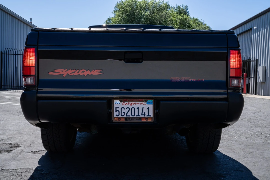 1991 GMC Syclone - Image 31 of 31
