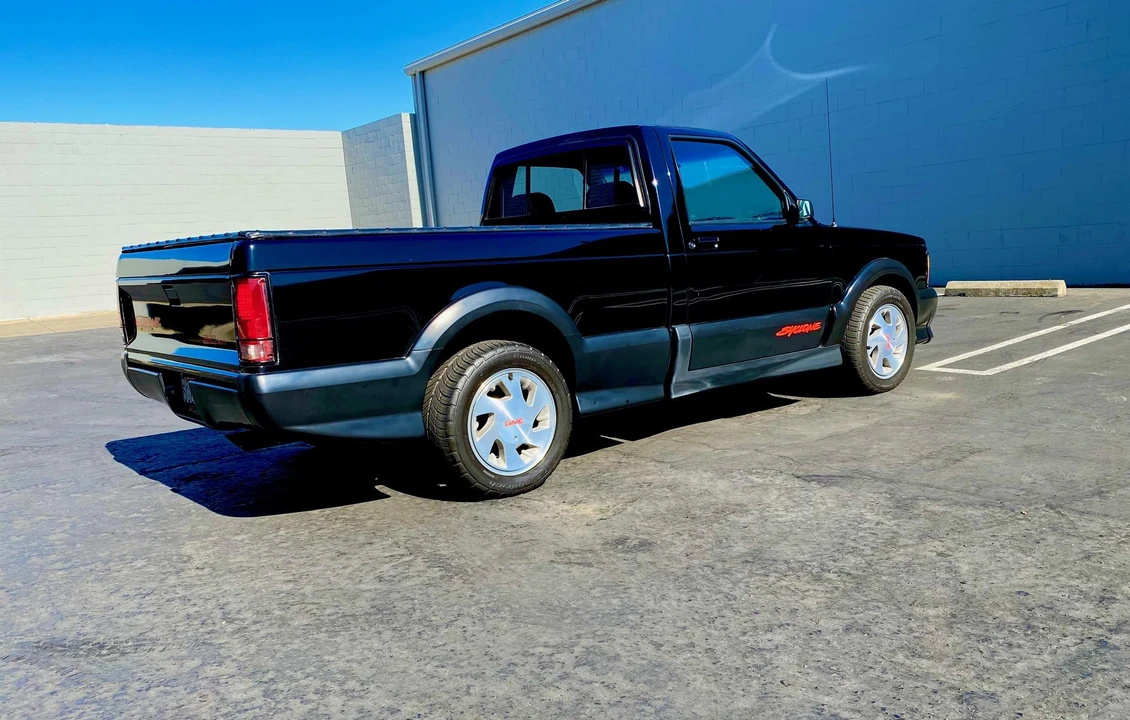 1991 GMC Syclone - Image 8 of 31
