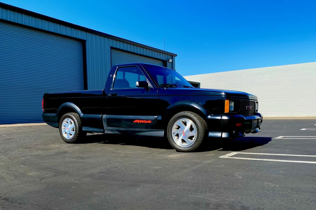1991 GMC Syclone - Image 11 of 31