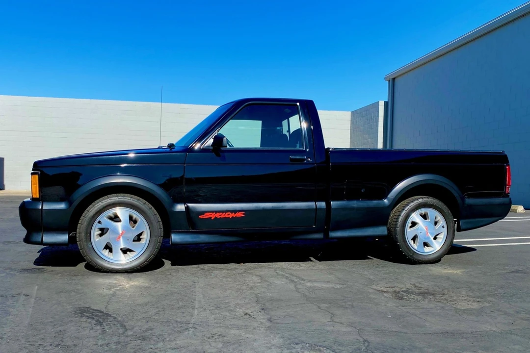 1991 GMC Syclone - Image 4 of 31