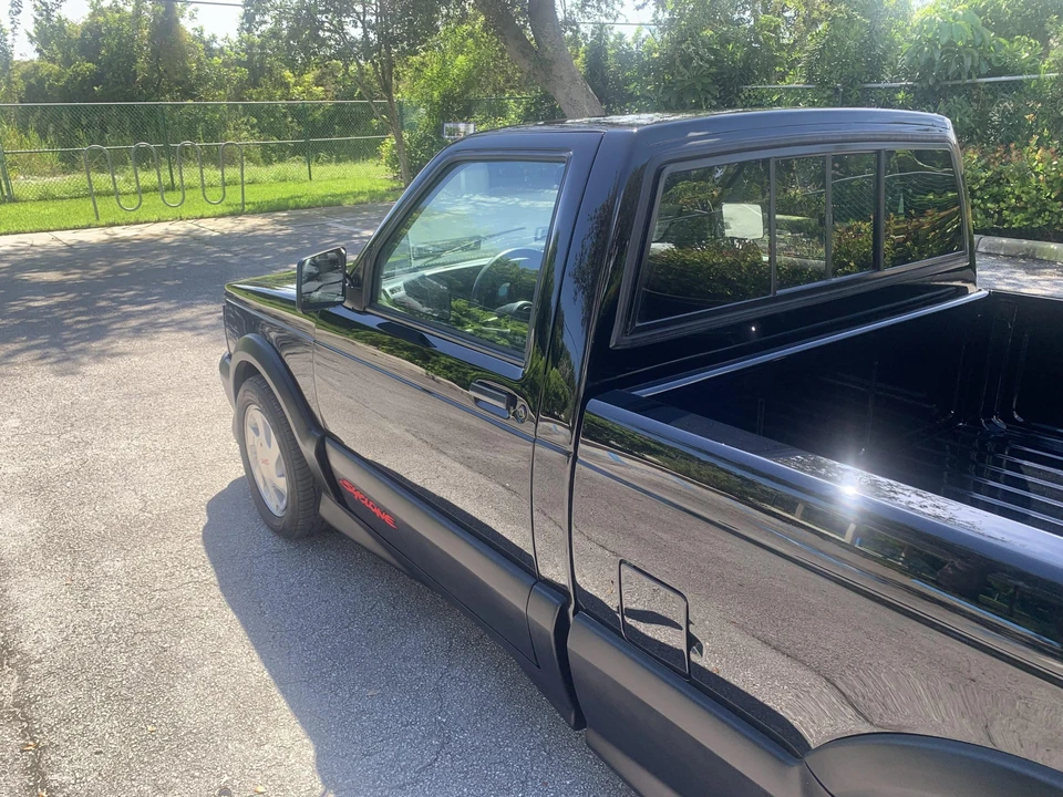 1991 GMC Syclone - Image 15 of 31
