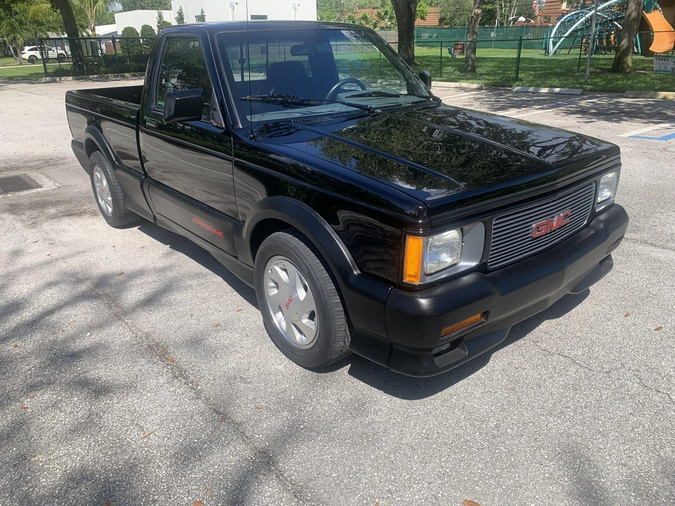1991 GMC Syclone - Image 5 of 31