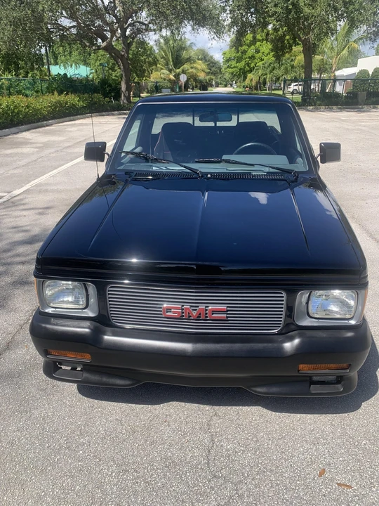 1991 GMC Syclone - Image 4 of 31