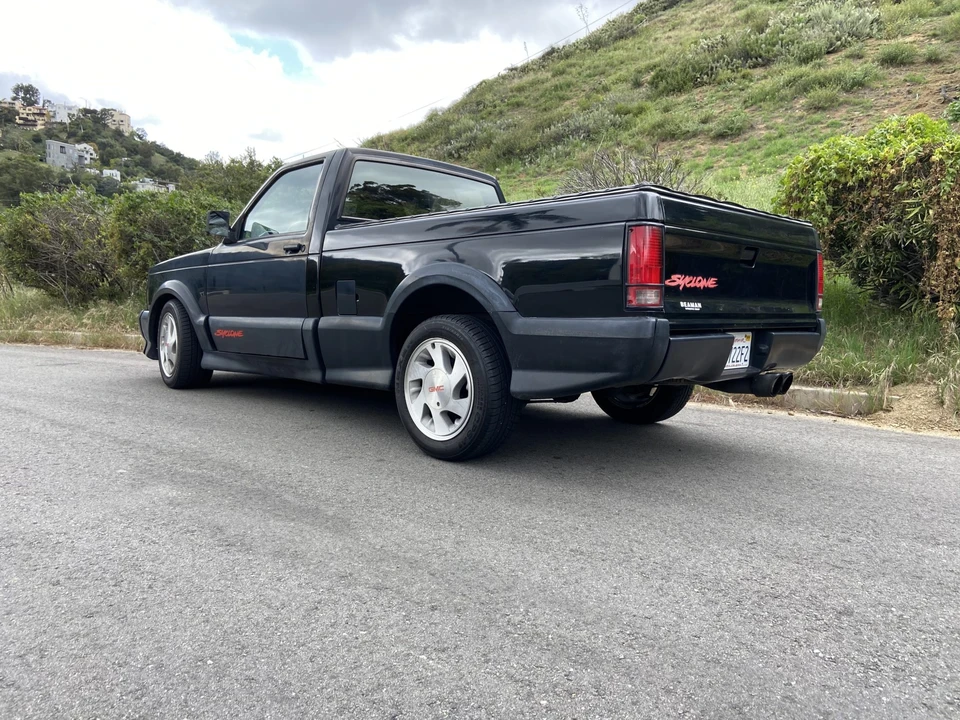 1991 GMC Syclone - Image 6 of 31