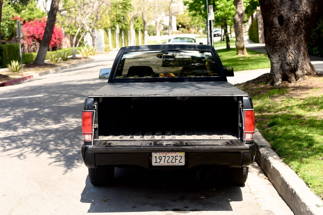 1991 GMC Syclone - Image 8 of 31