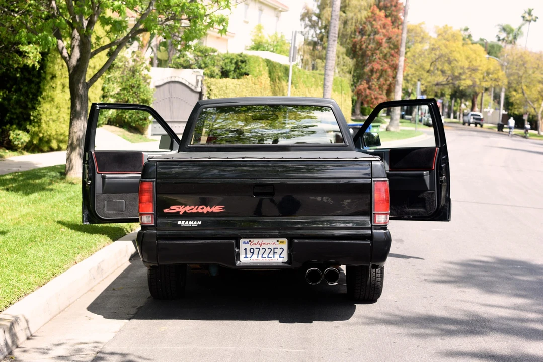 1991 GMC Syclone - Image 9 of 31