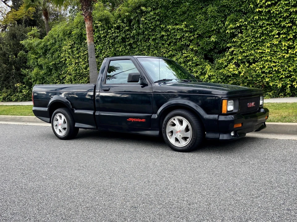 1991 GMC Syclone - Image 12 of 31