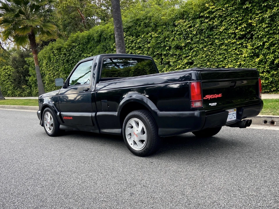 1991 GMC Syclone - Image 7 of 31