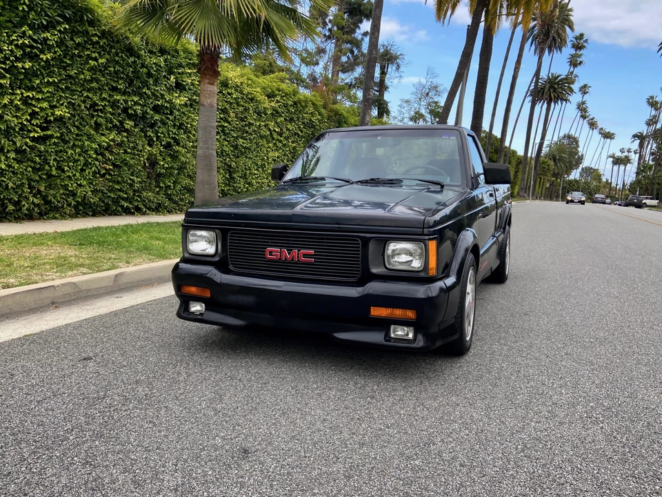 1991 GMC Syclone - Image 16 of 31